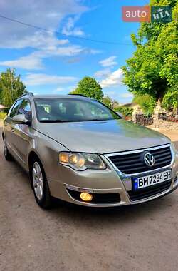 Універсал Volkswagen Passat 2007 в Тростянці