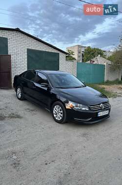 Седан Volkswagen Passat 2013 в 