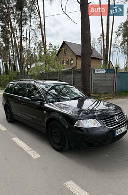 Універсал Volkswagen Passat 2002 в Ірпені