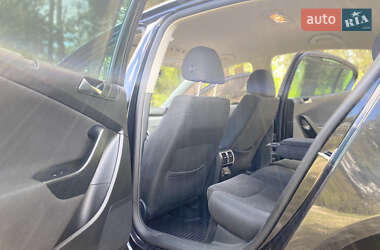 Седан Volkswagen Passat 2009 в 