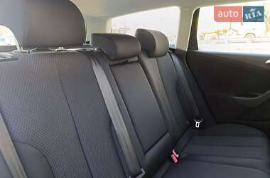 Універсал Volkswagen Passat 2006 в 