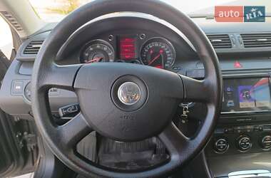 Універсал Volkswagen Passat 2006 в 
