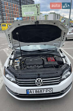 Седан Volkswagen Passat 2014 в 