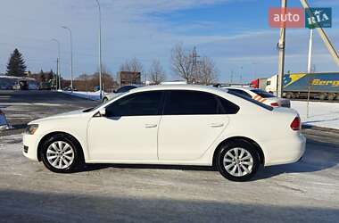 Седан Volkswagen Passat 2014 в Мостиській