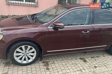 Седан Volkswagen Passat 2012 в 