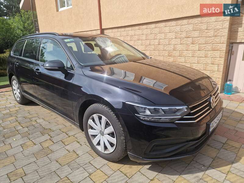 Универсал Volkswagen Passat 2020 в Мукачево
