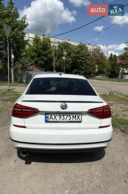 Седан Volkswagen Passat 2016 в 
