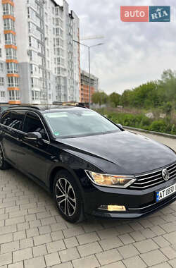 Універсал Volkswagen Passat 2017 в Івано-Франківську