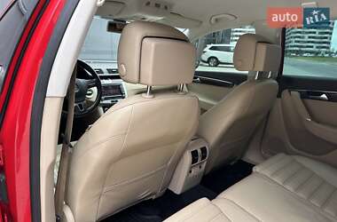 Универсал Volkswagen Passat 2011 в 