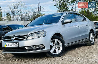 Седан Volkswagen Passat 2012 в Харькове