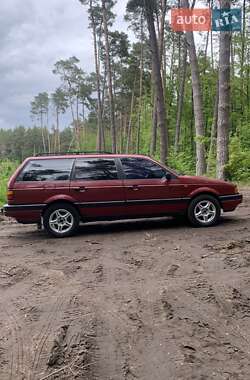 Універсал Volkswagen Passat 1988 в Кременці