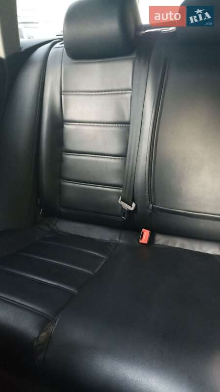 Универсал Volkswagen Passat 2006 в Днепре фото 11 Универсал Volkswagen Passat 2006 в Днепре