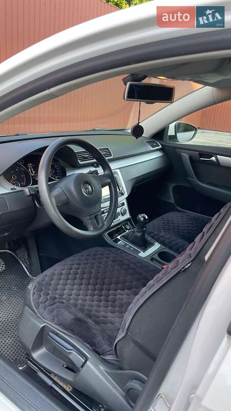 Универсал Volkswagen Passat 2012 в Измаиле