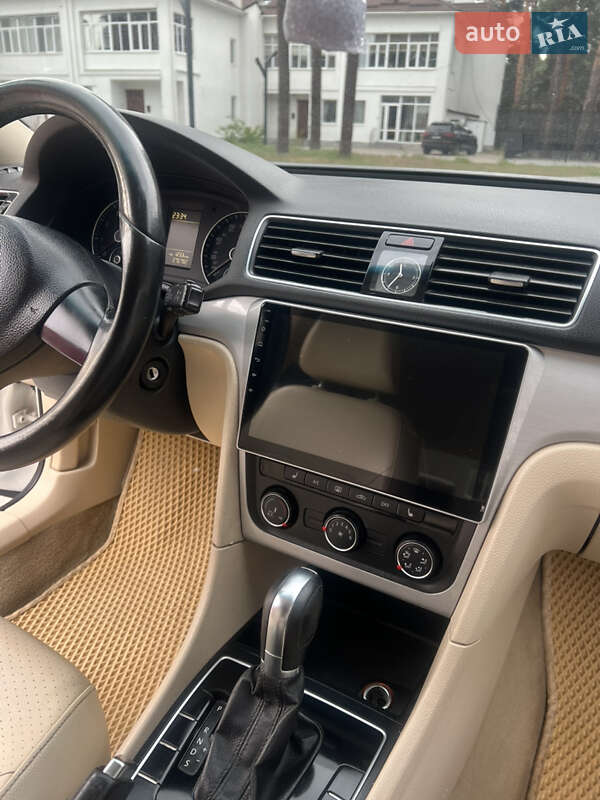 Седан Volkswagen Passat 2014 в Ахтырке фото 26 Седан Volkswagen Passat 2014 в Ахтырке