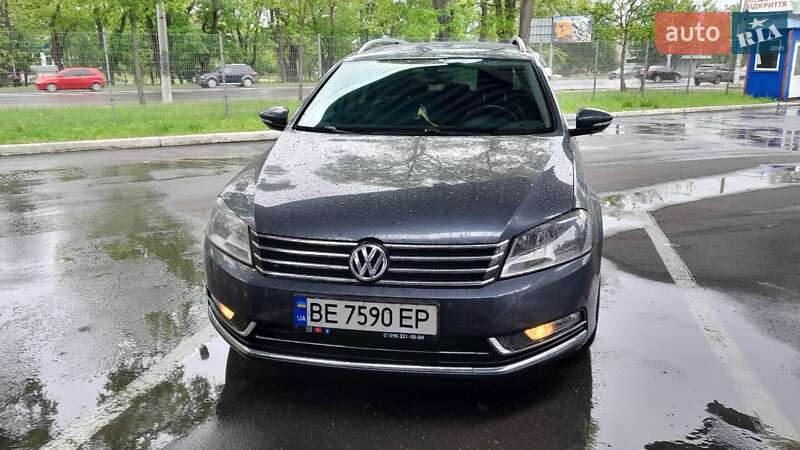 Volkswagen Passat 2011