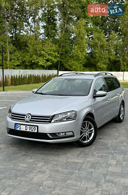 Універсал Volkswagen Passat 2012 в Луцьку