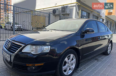 Седан Volkswagen Passat 2008 в 