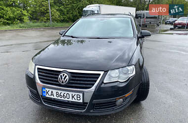 Універсал Volkswagen Passat 2010 в Києві