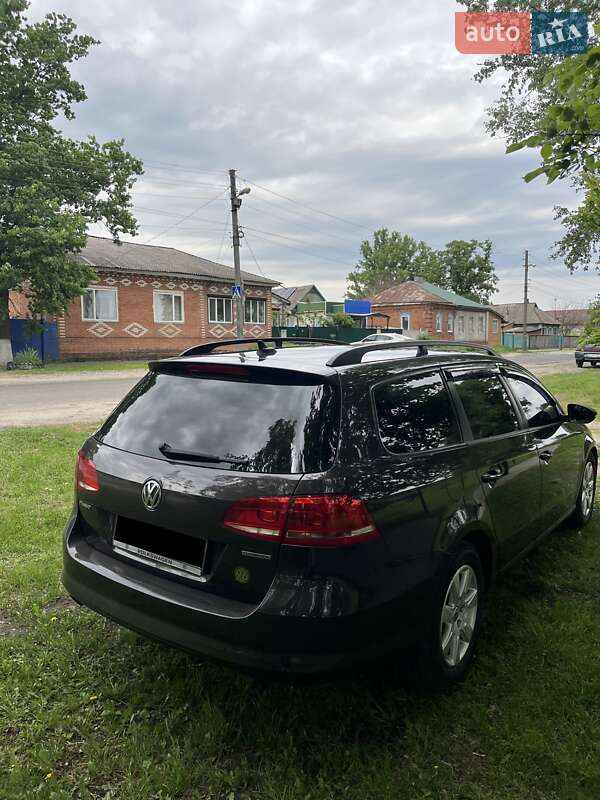 Универсал Volkswagen Passat 2011 в Ахтырке