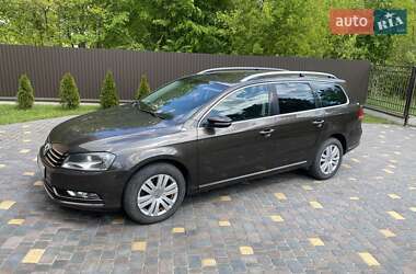Універсал Volkswagen Passat 2012 в Любомлі