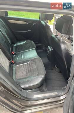 Універсал Volkswagen Passat 2012 в 