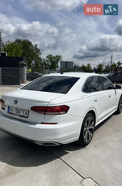 Седан Volkswagen Passat 2021 в 