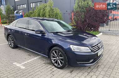 Седан Volkswagen Passat 2015 в 