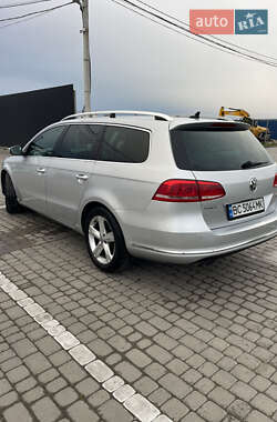 Універсал Volkswagen Passat 2011 в 