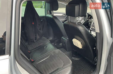 Універсал Volkswagen Passat 2011 в 