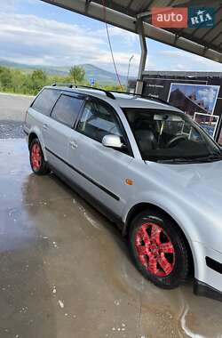 Универсал Volkswagen Passat 1998 в Великом Раковце