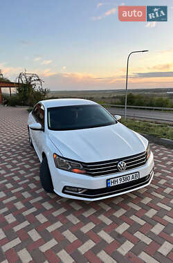 Седан Volkswagen Passat 2018 в 