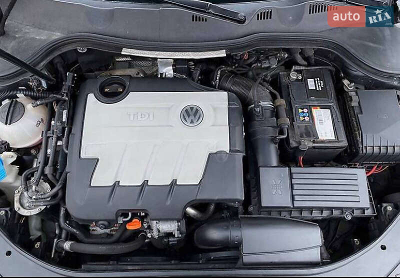 Универсал Volkswagen Passat 2010 в Кременчуге