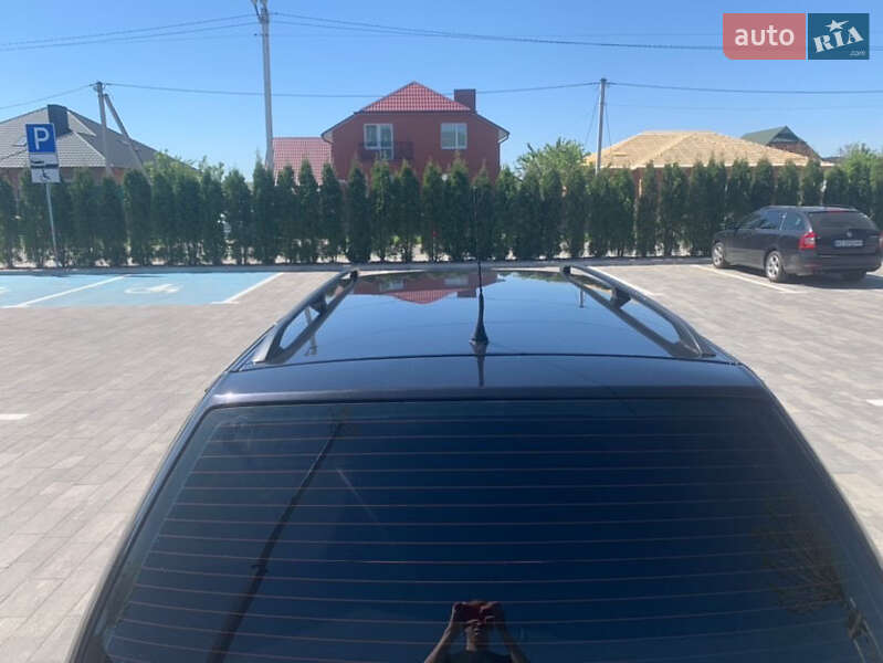 Универсал Volkswagen Passat 2000 в Турийске