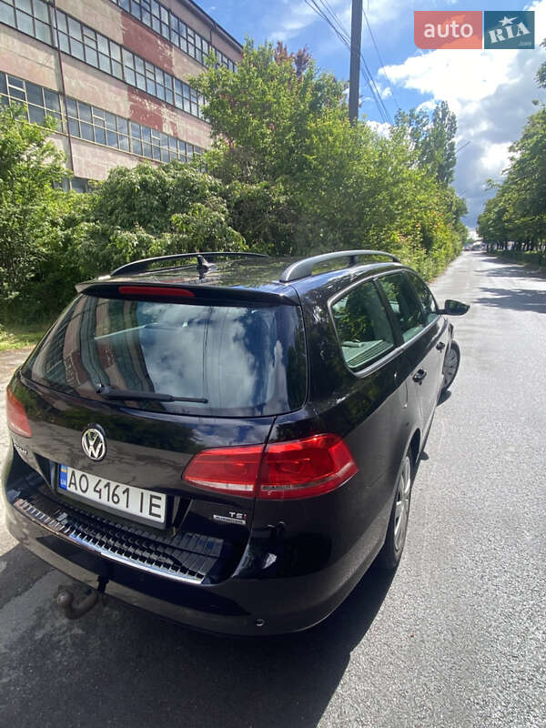 Универсал Volkswagen Passat 2012 в Мукачево