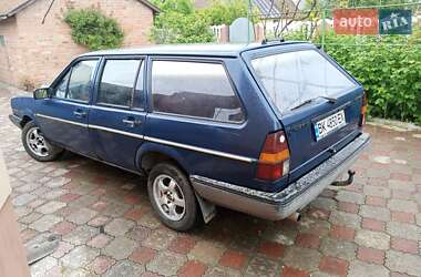 Универсал Volkswagen Passat 1987 в 