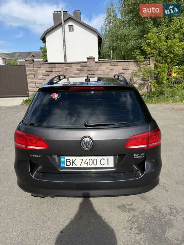 Універсал Volkswagen Passat 2012 в Березному