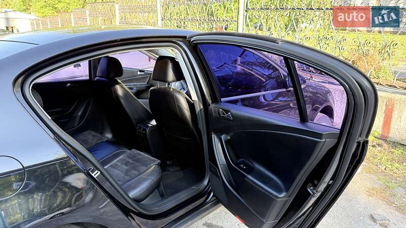 Седан Volkswagen Passat 2007 в Світловодську