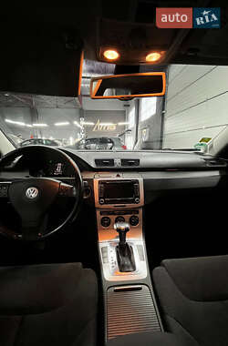Универсал Volkswagen Passat 2009 в 