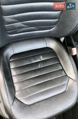 Универсал Volkswagen Passat 2011 в 