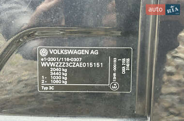 Універсал Volkswagen Passat 2009 в 