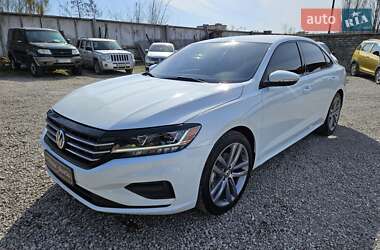 Седан Volkswagen Passat 2019 в Шостке