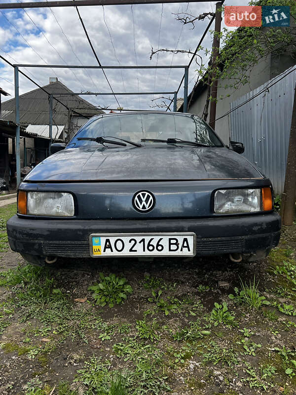 Volkswagen Passat 1988