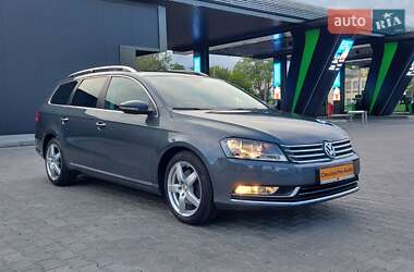 Універсал Volkswagen Passat 2014 в Одесі