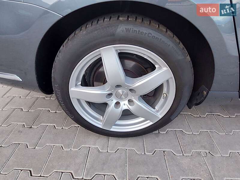 Универсал Volkswagen Passat 2014 в Одессе