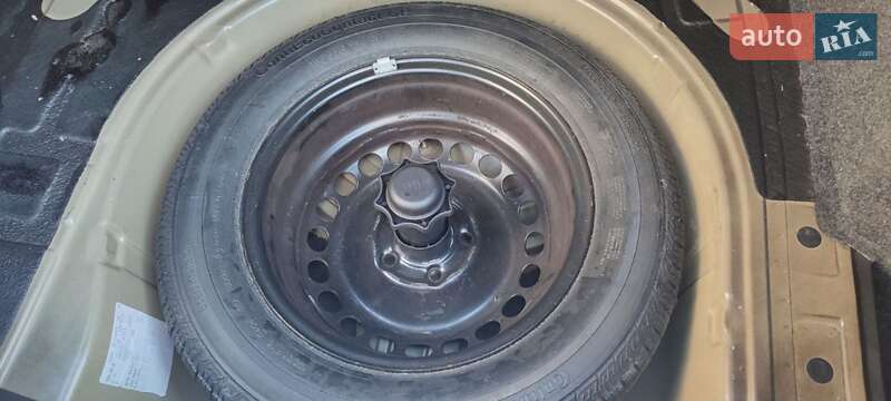 Седан Volkswagen Passat 2003 в Бершади