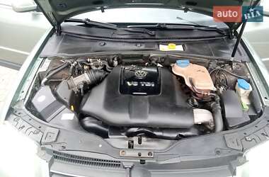 Седан Volkswagen Passat 2004 в 