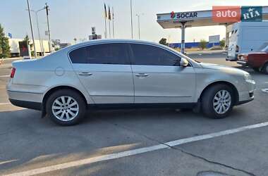 Седан Volkswagen Passat 2008 в Одесі