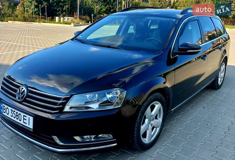 Універсал Volkswagen Passat 2014 в Тернополі