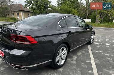 Седан Volkswagen Passat 2020 в 