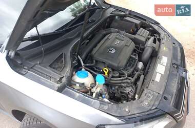 Седан Volkswagen Passat 2015 в 